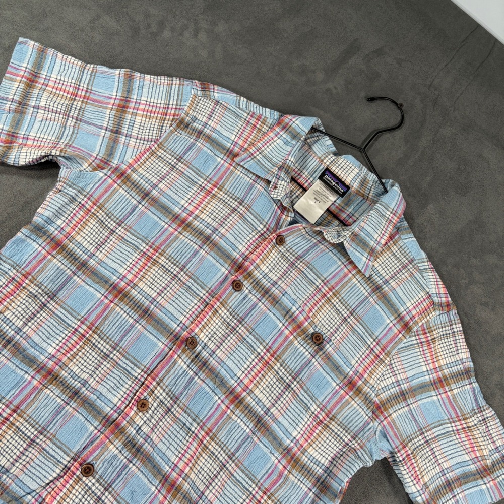 Patagonia Mens Small Organic Cotton Plaid Seersucker Shirt Blue Pink 52921 SP15